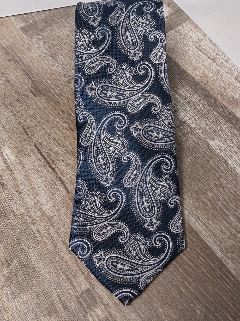 Navy Paisley Men's Tie with White Accents